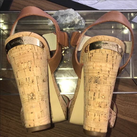 📌👡MICHAEL KORS 👡📌 - Picture 4 of 5